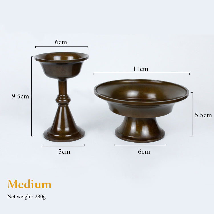 Klassischer Serkyem-Beschützer-Opferbecher aus oxidiertem Kupfer