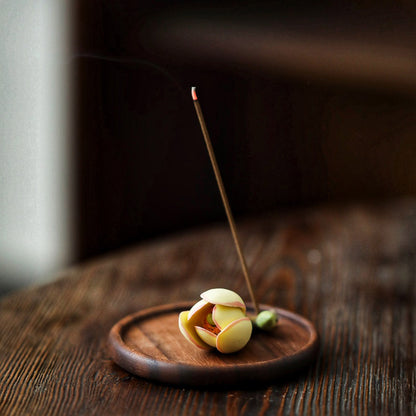 Artisan Magnolia Figo Flower Incense Holder