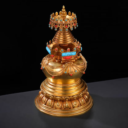 Prächtige Kadam-Stupa mit rundem Design